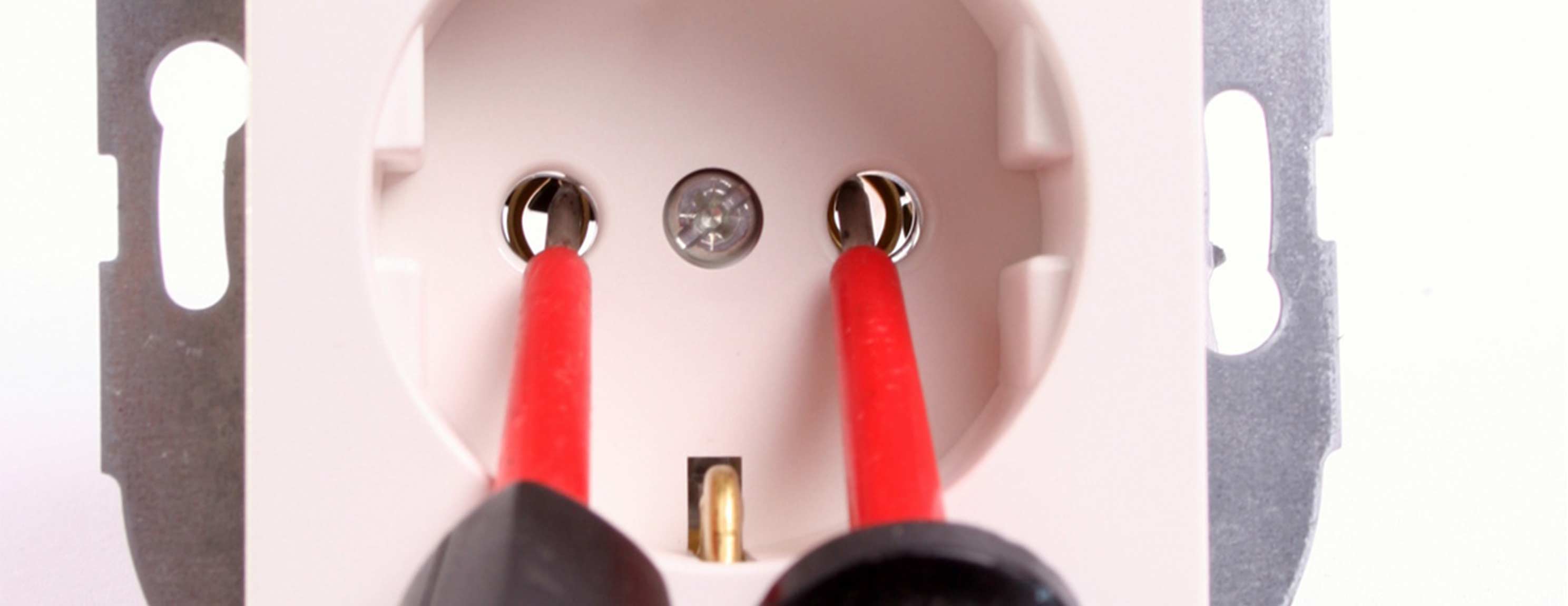 FHB Seminar EUP Elektrotechnisch unterwiesene Person (EUP) – mit Prüfung ortsveränderlicher elektrischer Betriebsmittel (DGUV Vorschrift 3 / VDE 0105)